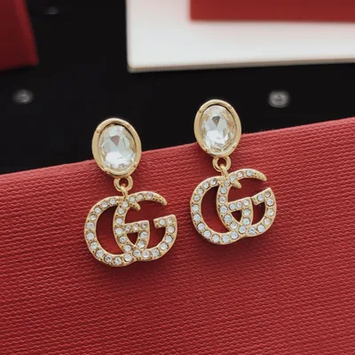 Gucc* Oval Diamond Single Stud Earring