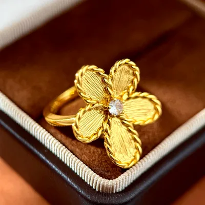 Roberto Coin Summer Jasmine Ring