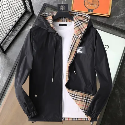 Burberry Official Same Style