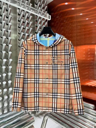 Burberry Official Same Style