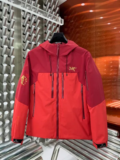 Arc'teryx Official Same Style