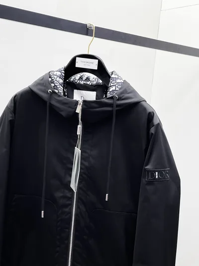 Dior Official Same Style