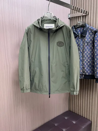 Spring/Summer Men's Jacket with Hidden Hood