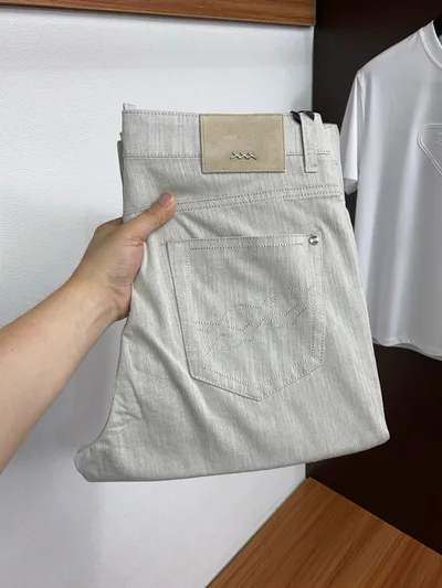 Premium Stretch Denim Jeans – 2026 Early Spring Collection