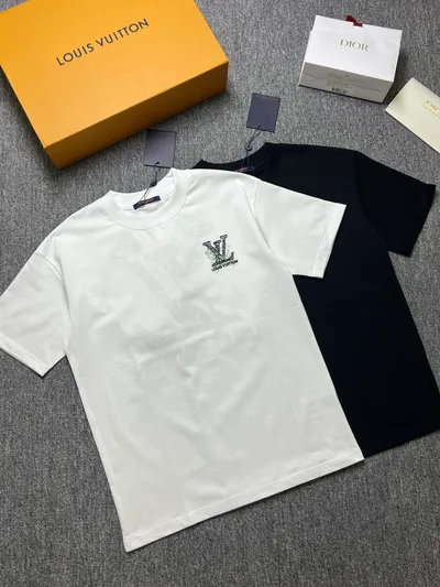 LV Short Sleeve T-Shirt