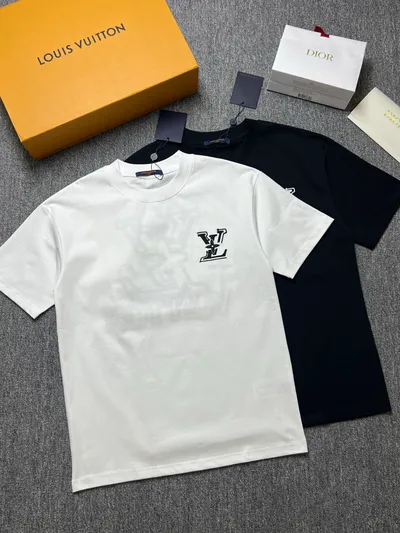 LV Short Sleeve T-Shirt