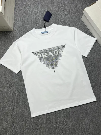 PRADA 26SS Summer New Round Neck Short Sleeve T-Shirt