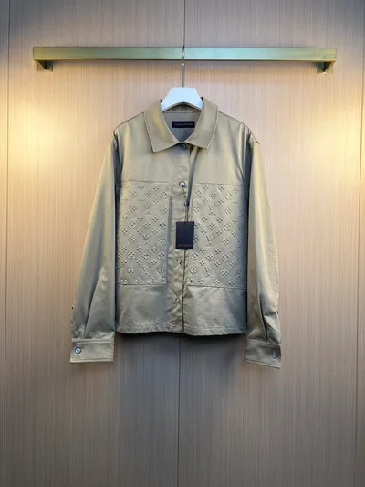 1V Louis 26SS Letter Jacquard Embossed Leather Label Shirt Collar Jacket