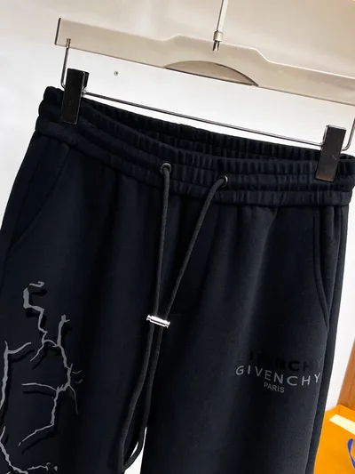 Givenchy 2026 Spring New Casual Pants