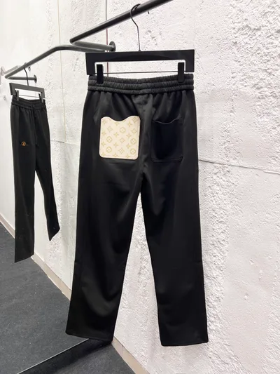 Louis Vuitton 2025 Fall/Winter New LOGO Embroidered Casual Pants