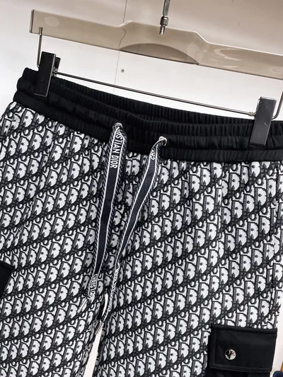LV Three Tags Complete 2026 Summer New Men's Casual Shorts