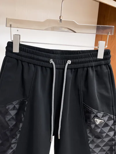 Prada 2026 Summer New Men's Casual Shorts