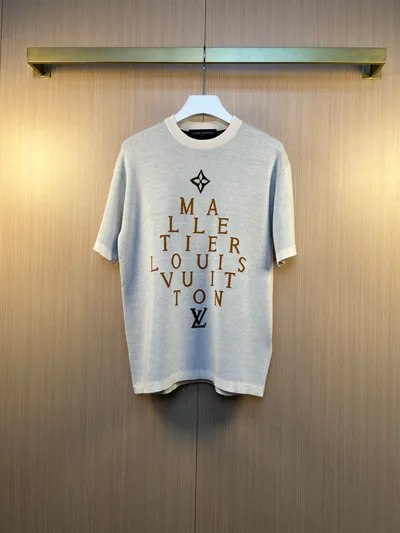 1V Louis 26SS Back Logo Letter Slogan Color Block Jacquard Knit Short Sleeve