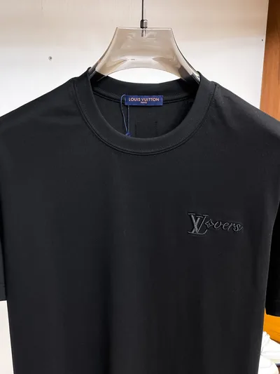 LV T-shirt