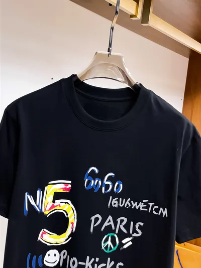 LV T-shirt