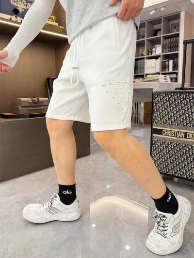 Prada 2026 Summer New Men's Casual Shorts