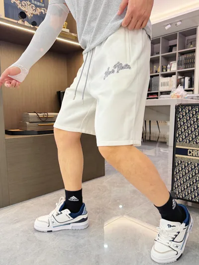 LV Three Tags Complete 2026 Summer New Men's Casual Shorts