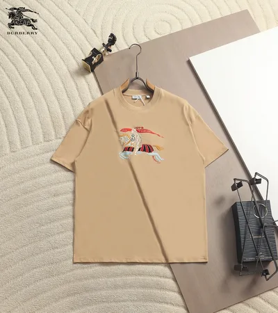 Burberry Colorful Equestrian Knight Design (EKD) Embroidered T-Shirt