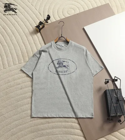 Burberry Vintage Equestrian Knight Stamp T-Shirt
