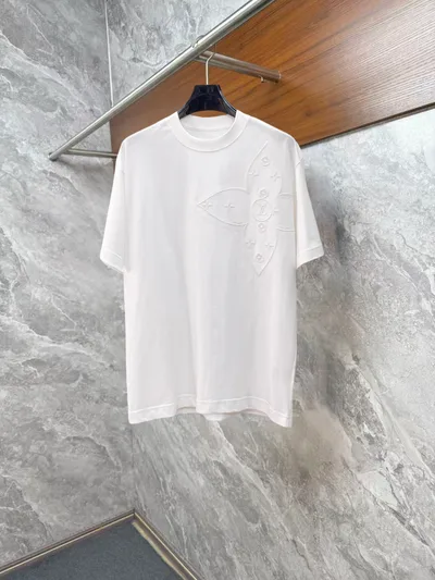Louis Vuitton LV Short Sleeve Round Neck T-Shirt