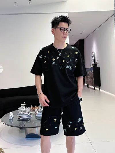 LV 2026 Summer Latest Unisex Short Sleeve T-Shirt and Shorts Set