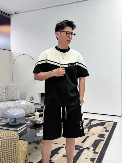 LV 2026 Summer Latest Unisex Short Sleeve T-Shirt and Shorts Set