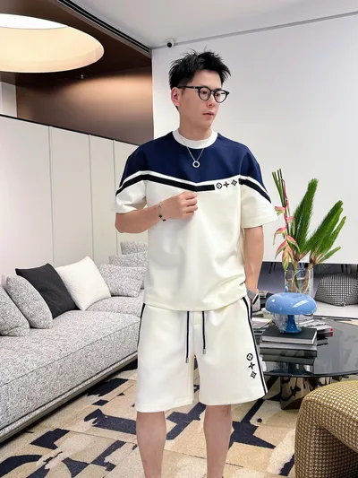 LV 2026 Summer Latest Unisex Short Sleeve T-Shirt and Shorts Set