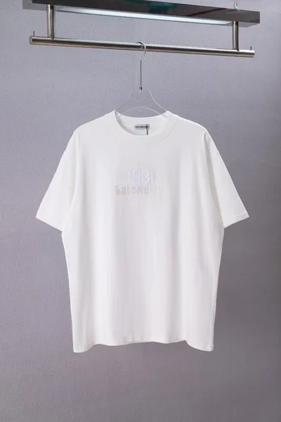 Balenciaga 26SS Light-Changing Embroidery Short Sleeve T-Shirt