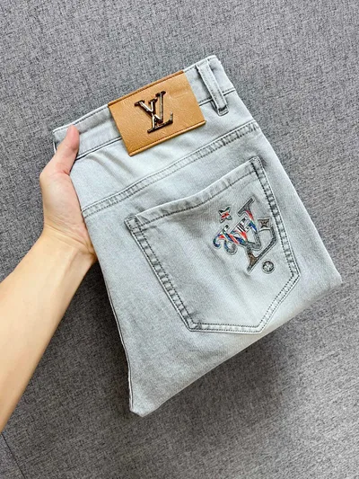 LV Exclusive New Trendy Men's Casual Jeans
