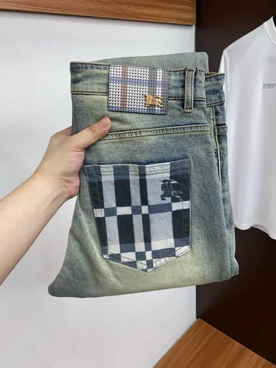 Burberry 2026SS Slim Straight Jeans