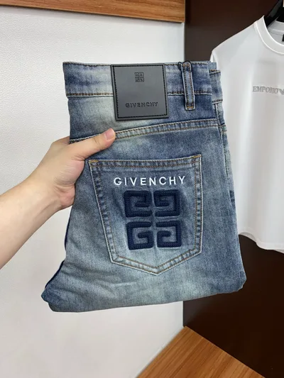 Givenchy 2026SS Slim Straight Jeans