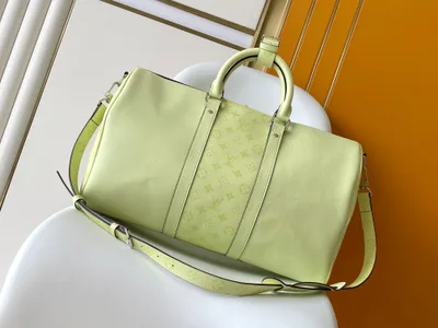 Keepall Bandoulière 45 Travel Bag
