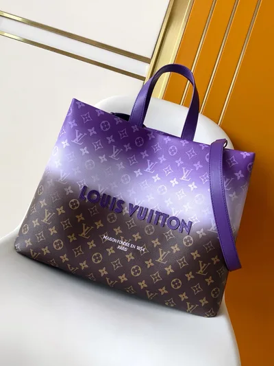 Shopper Tote Bag