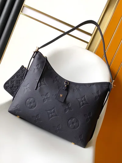 CarryAll Medium Tote in Empreinte Leather