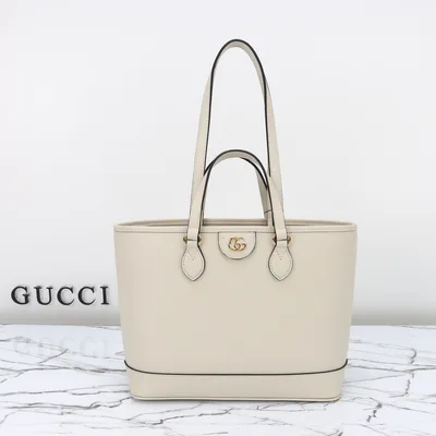 Model 765043 White Leather