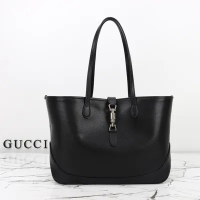 Model 867015 Leather