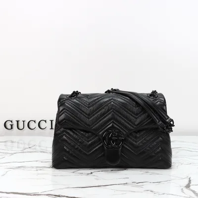 Item p710, Model 850676 Leather