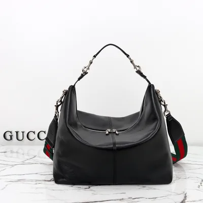 Model 866938 Leather Bag
