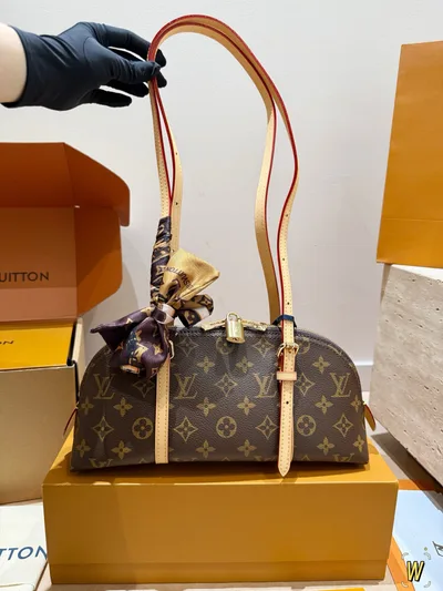 LV Squire East West Bag