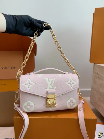 LV Pochette Metis East West Mini New Messenger Bag