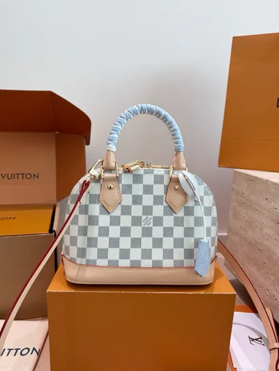 Lv Damier White Alma BB