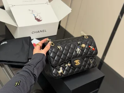 Chanel CF