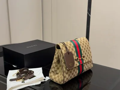 Gucci Paparazzo