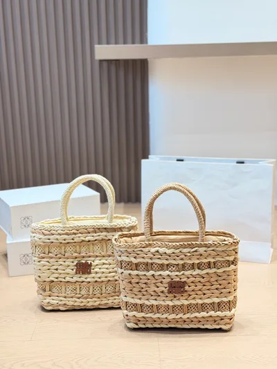 Straw Woven Hollow Tote Bag with Leather Strap