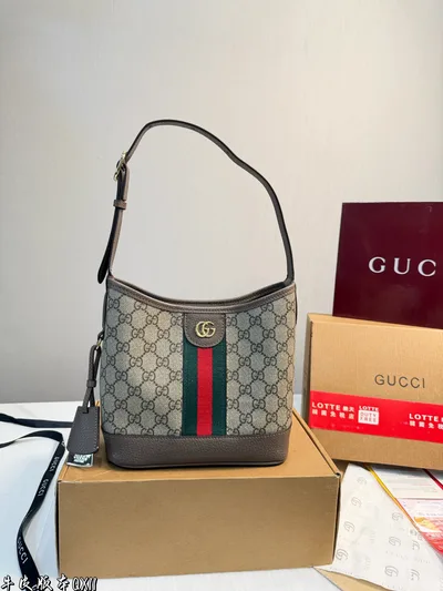 Gucci Ophidia New Year Bucket Shoulder Bag