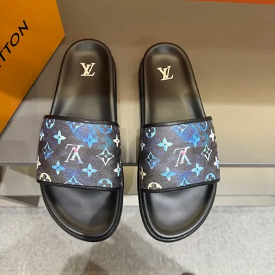 Louis Vuitton Slippers