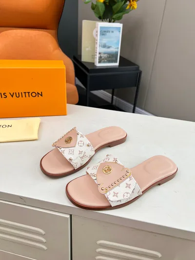Louis Vuitton 2024 Spring/Summer LV Frame Flat Sandals
