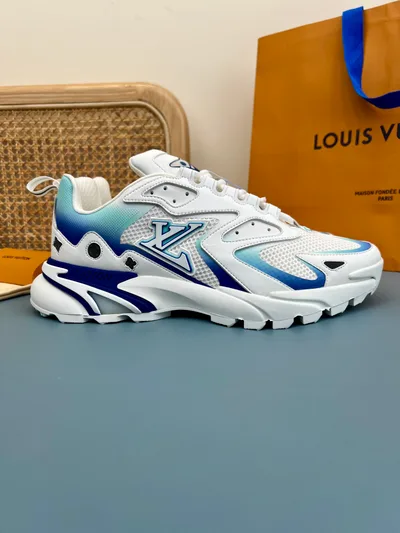 LV Runner Tatic Sneakers 2022SS
