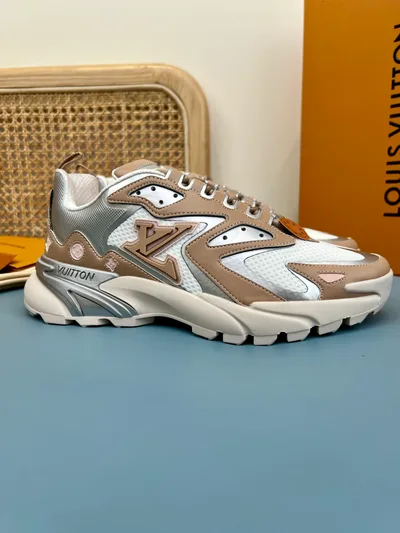 LV Runner Tatic Sneakers 2022SS