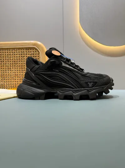 L Runner Summit 26FW